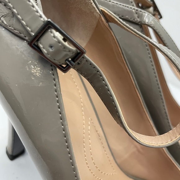 Tahari Grey Patent Heels - Picture 8 of 11